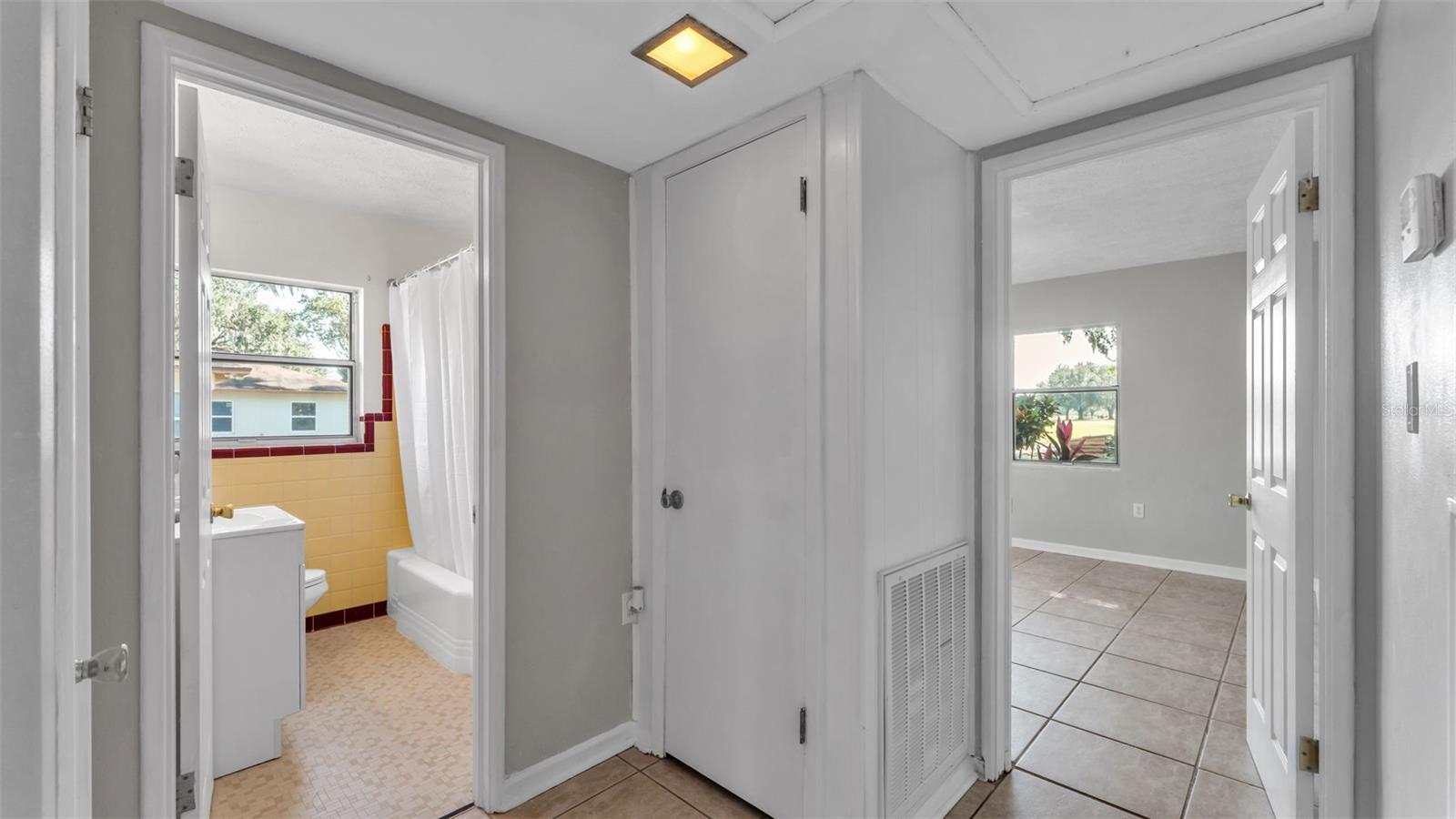 COUNTRY CLUB ADD - Residential