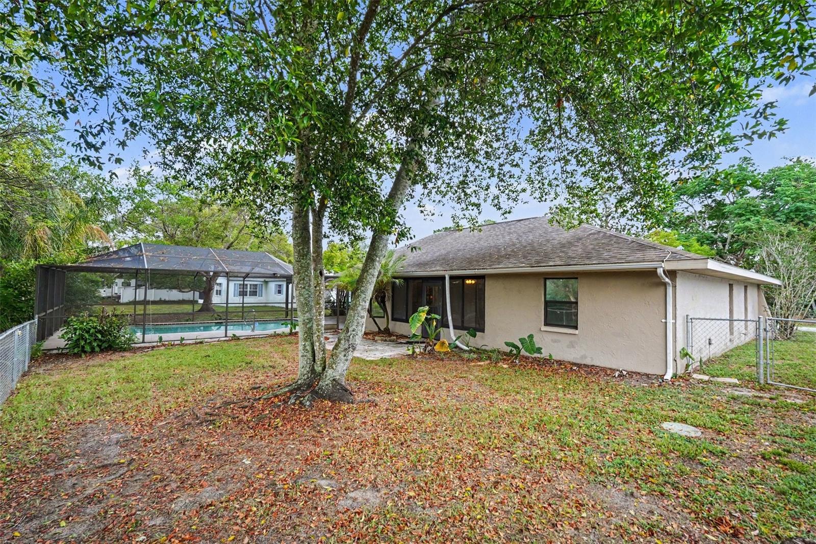 SPRING HILL - Residential