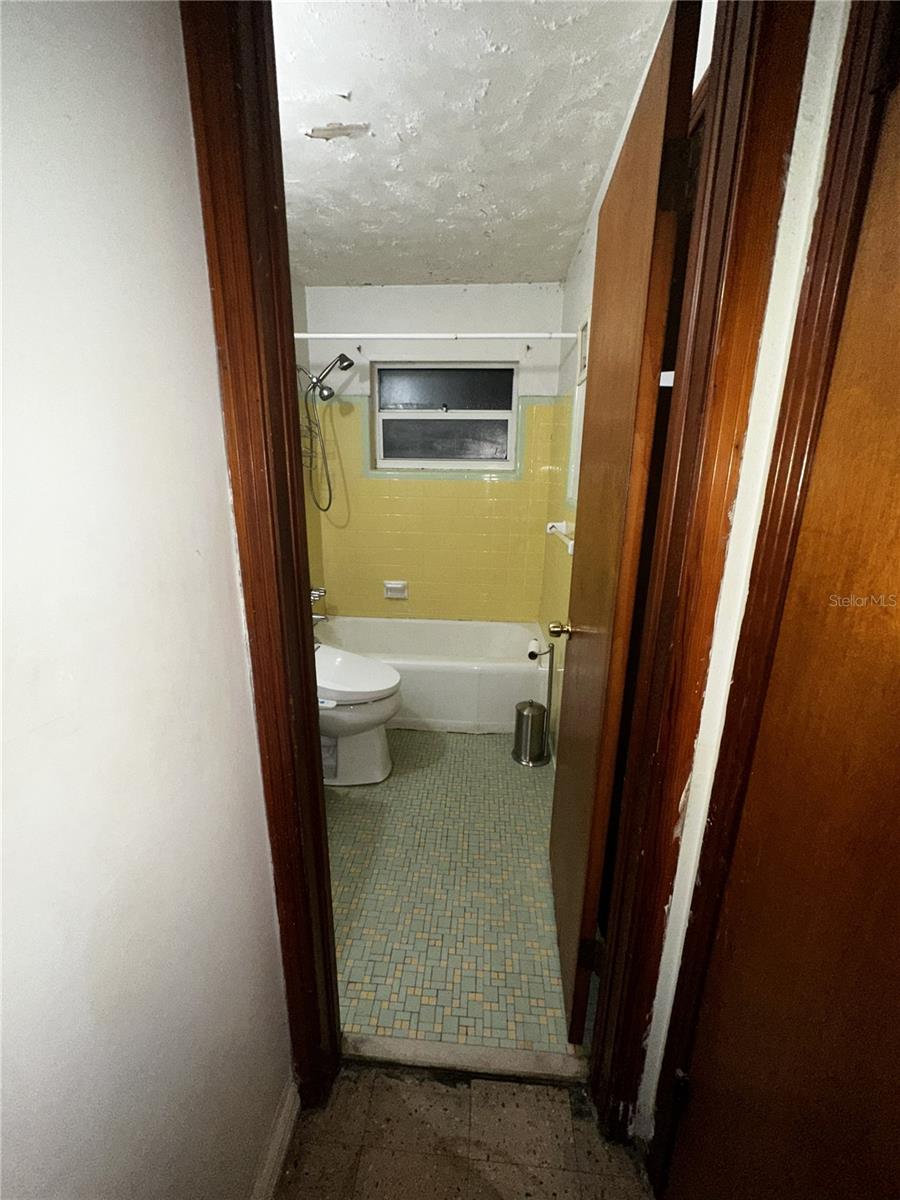 GOLFLAND OF TAMPAS NORTH SIDE - Residential