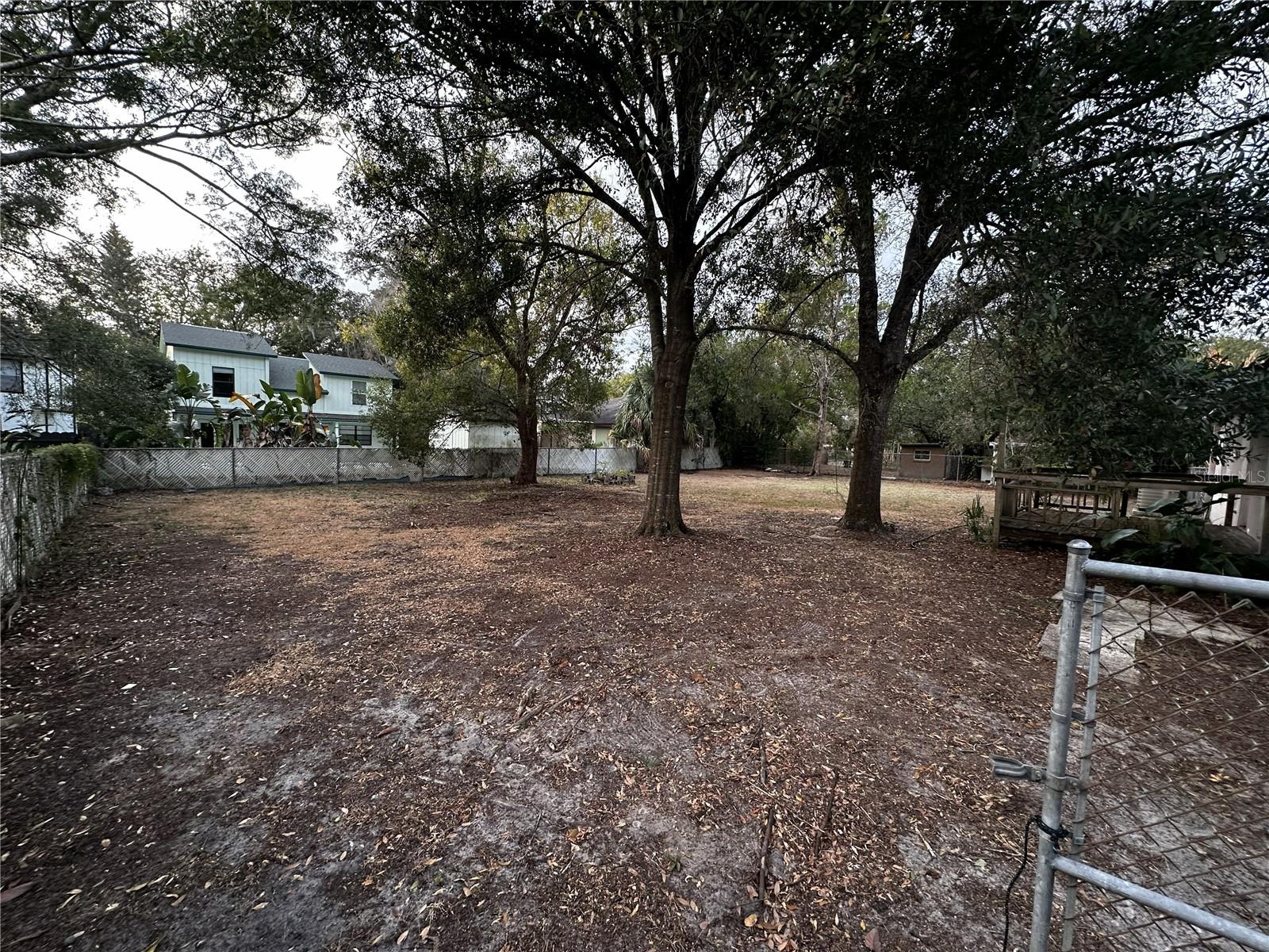 GOLFLAND OF TAMPAS NORTH SIDE - Residential