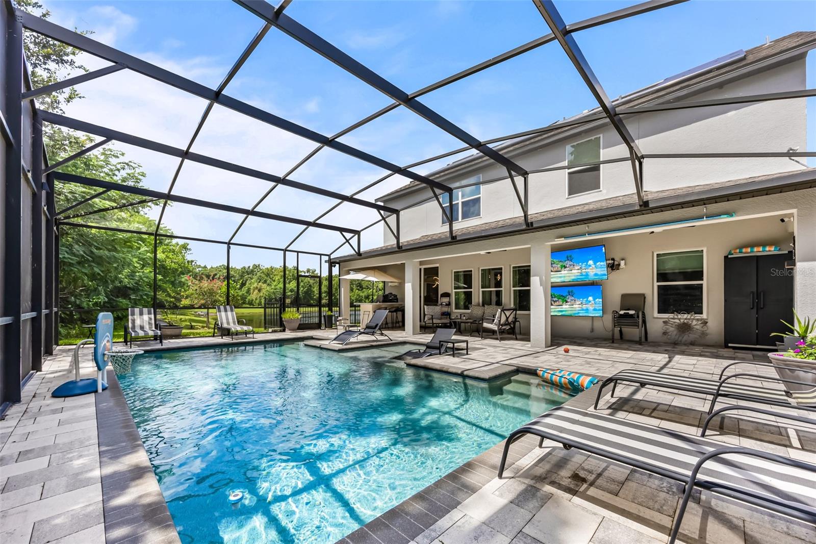 1260 BRISTOL OAKS WAY