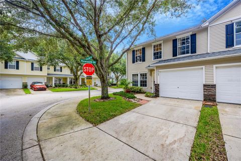 A home in VALRICO