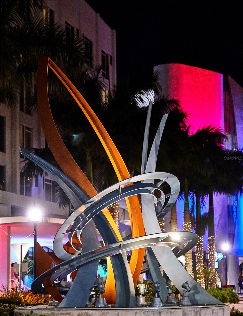 THE DEMARCAY - Residential