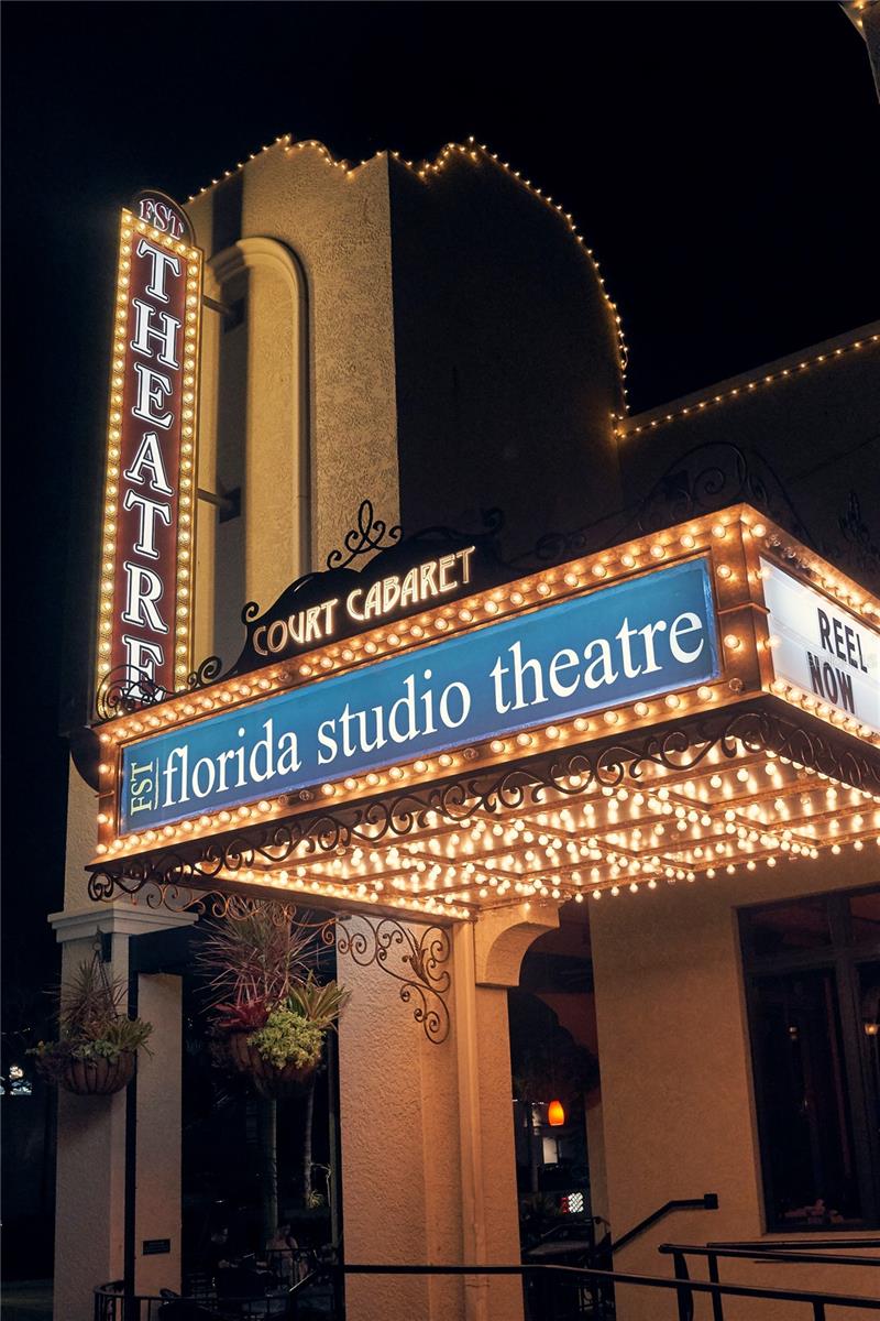 THE DEMARCAY - Residential