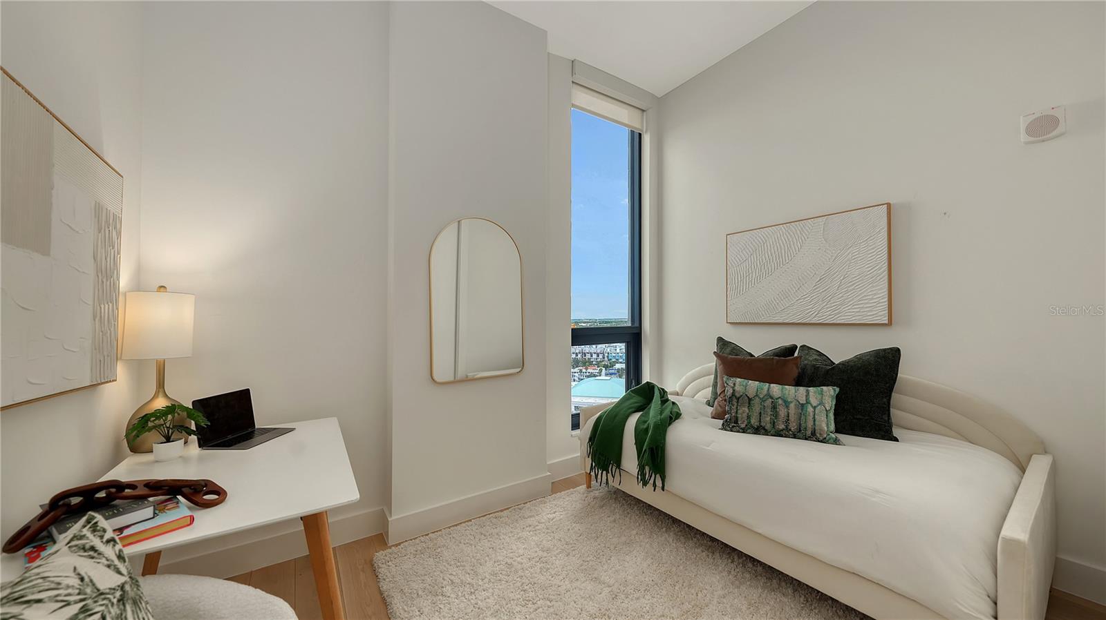 THE DEMARCAY - Residential