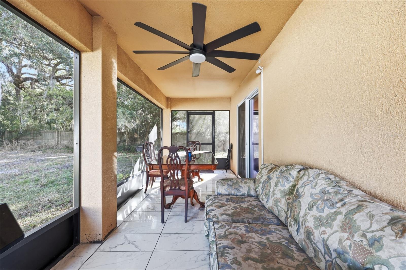 HOLLY CRK PH II - Residential