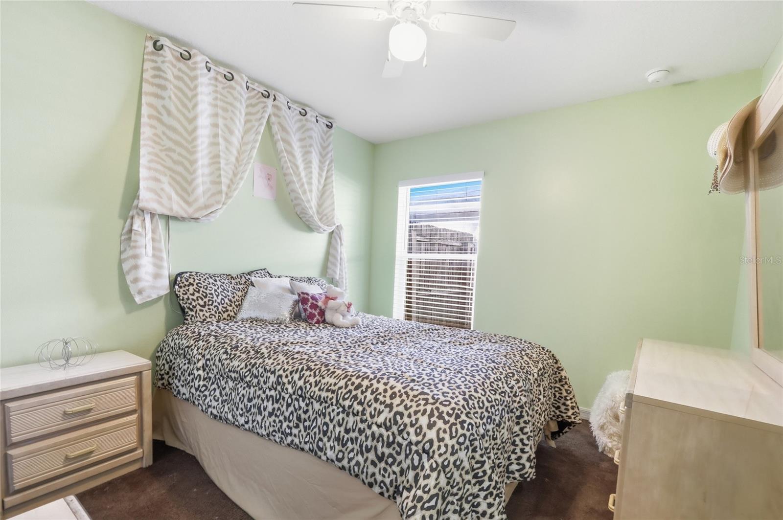 HOLLY CRK PH II - Residential