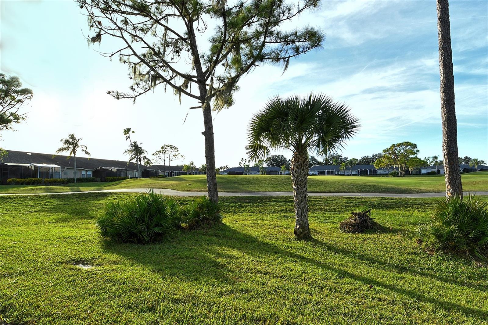 HERITAGE OAKS GOLF & COUNTRY CLUB - Residential