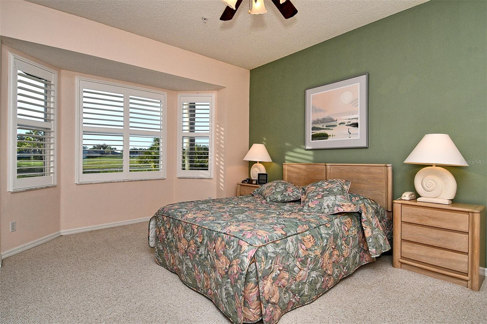 HERITAGE OAKS GOLF & COUNTRY CLUB - Residential