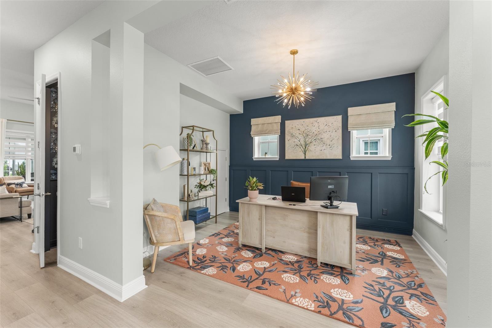 1219 SADDLEBACK DRIVE