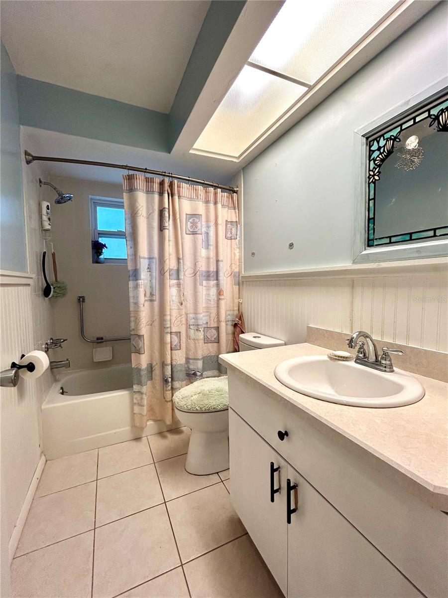 BEVERLY HILLS UNIT 06 SEC 02 - Residential