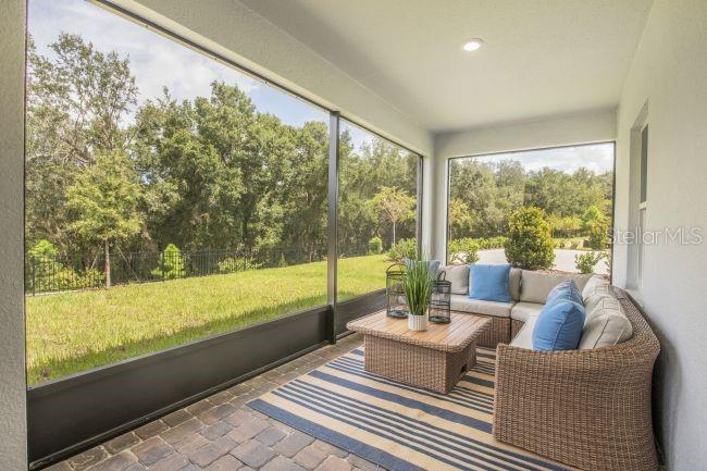ROYAL HIGHLANDS - Residential