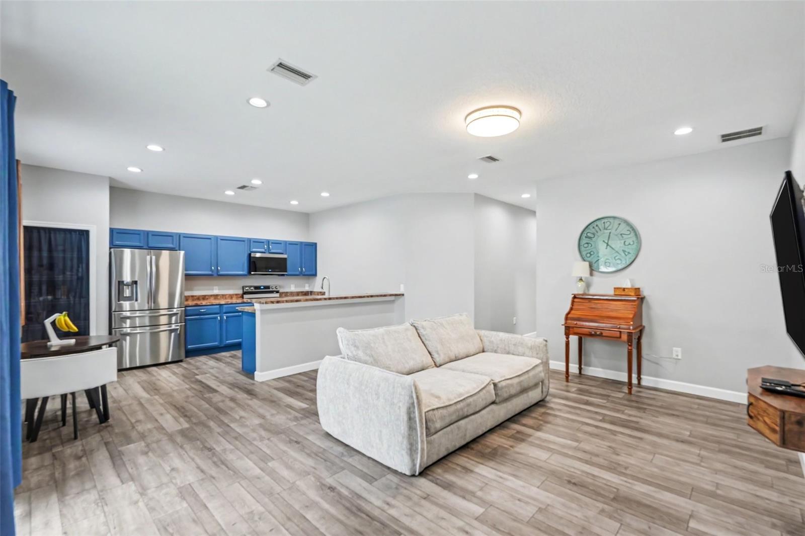 8410 INDIAN LAUREL LANE