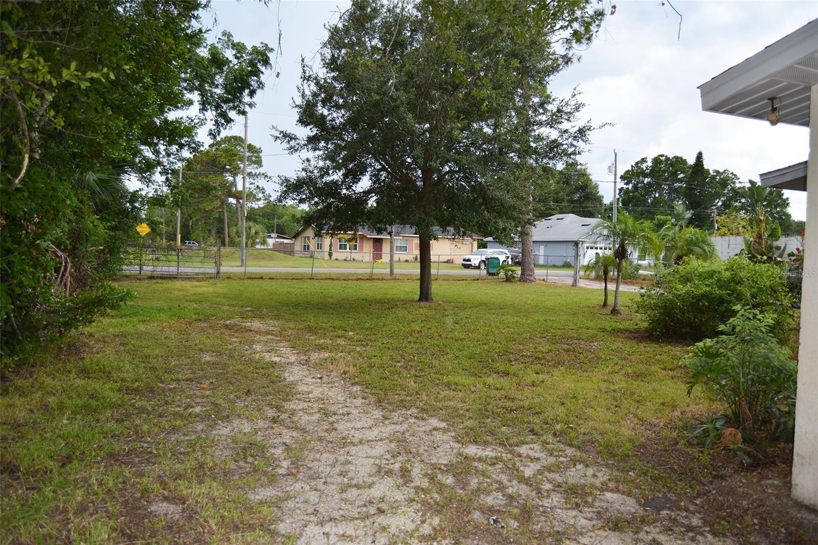 THE S 151 FT OF E 95 FT OF W1/2 OF SE1/4 OF SW1/4 - Residential