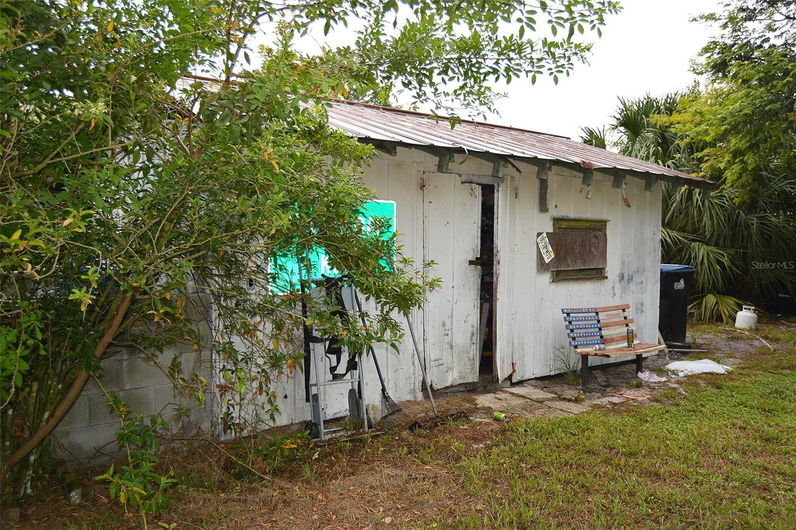 THE S 151 FT OF E 95 FT OF W1/2 OF SE1/4 OF SW1/4 - Residential