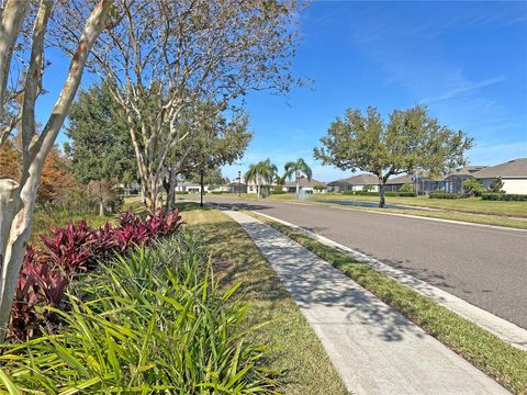 A home in WINTER HAVEN