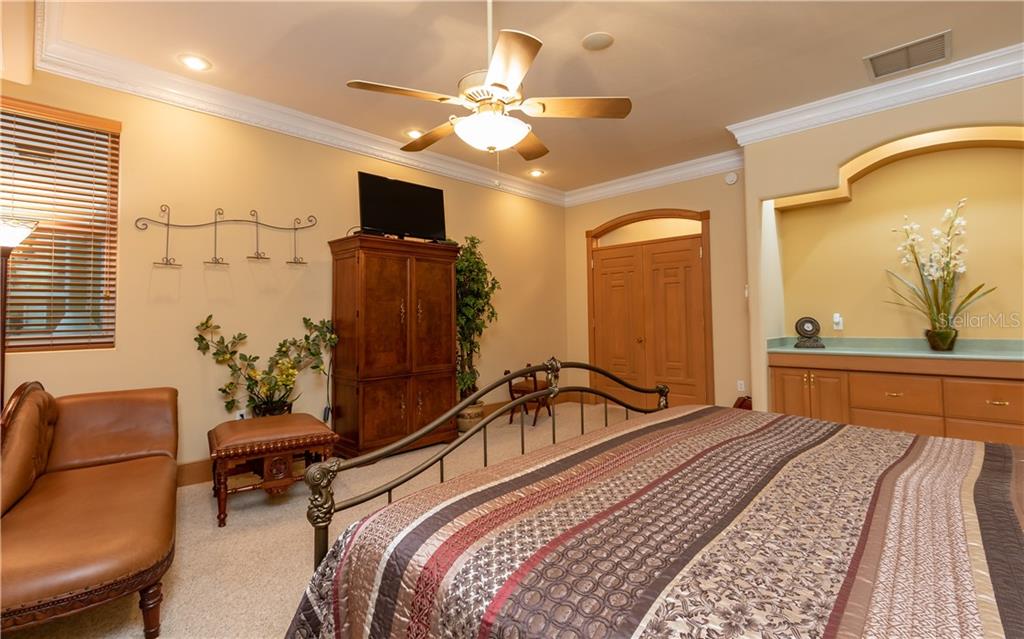 BOBBIE JEAN ACRES - Residential