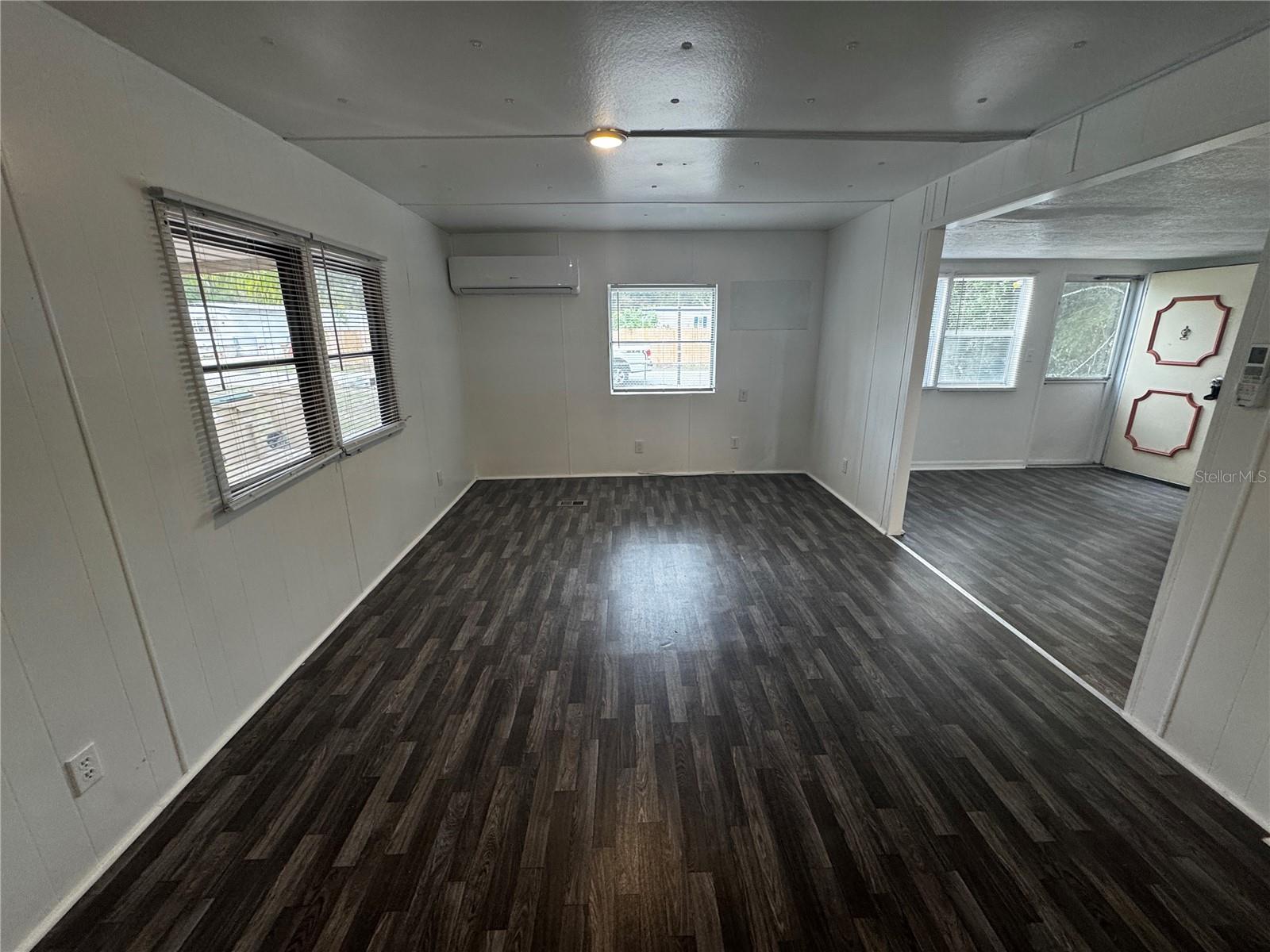 LAKE EUSTIS VILLAGE PARK - Residential Lease