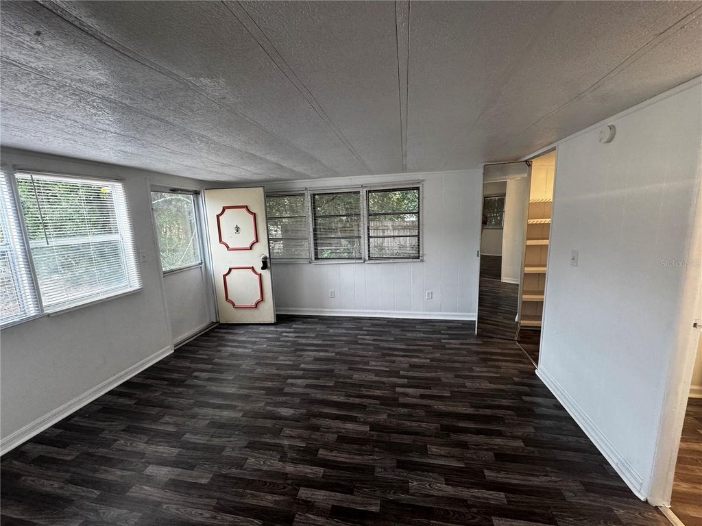 Photo of 12036 Grace Lane, Leesburg, FL 34788 (MLS # G5105698)