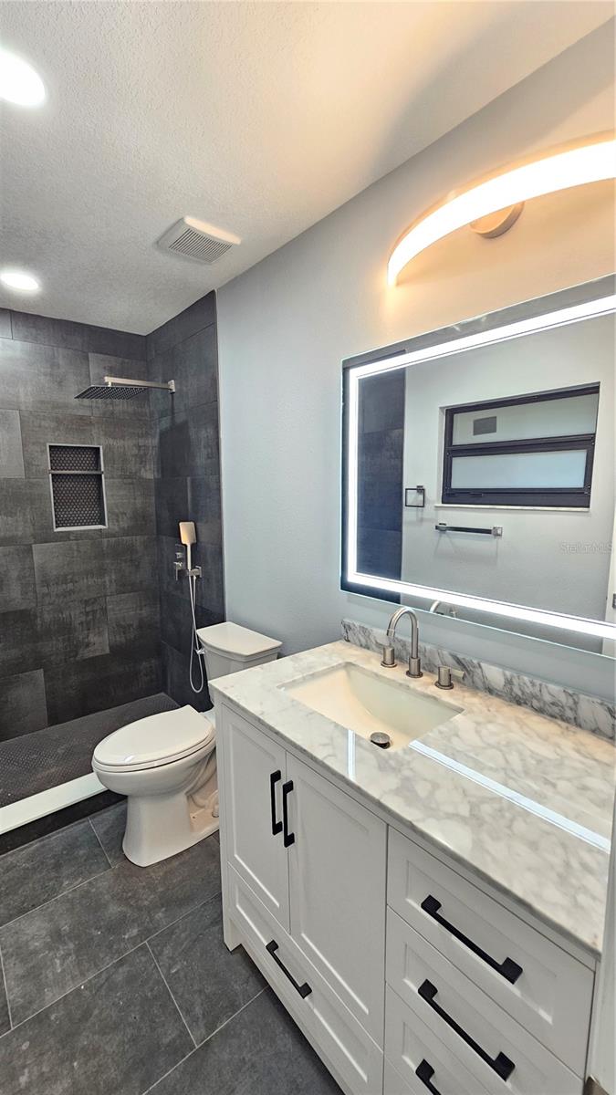 CHERRY HILL - Residential