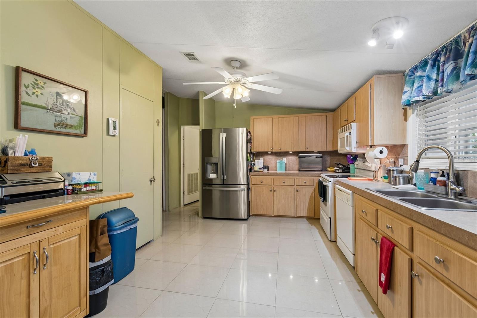 INDIAN ROCKS MOBILE HOME COOPERATIVE INC - Residential