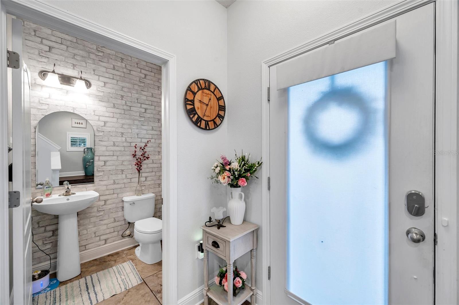 2602 W NASSAU STREET