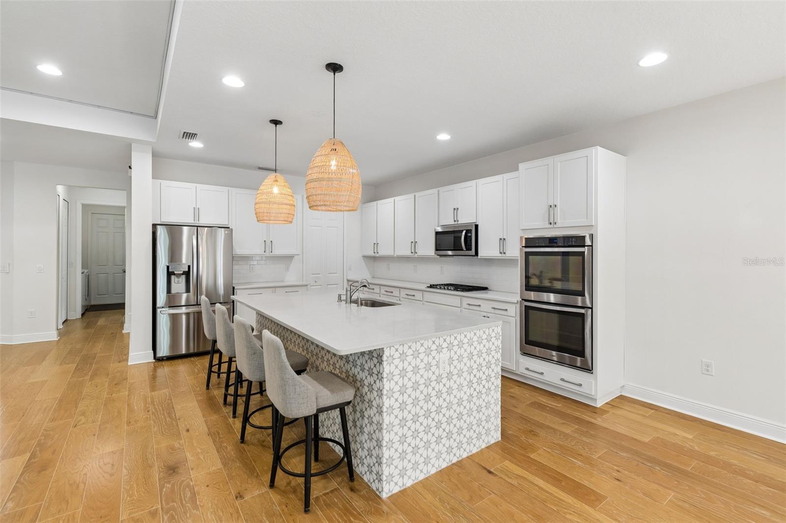 LAKESHORE RANCH PH I - Residential