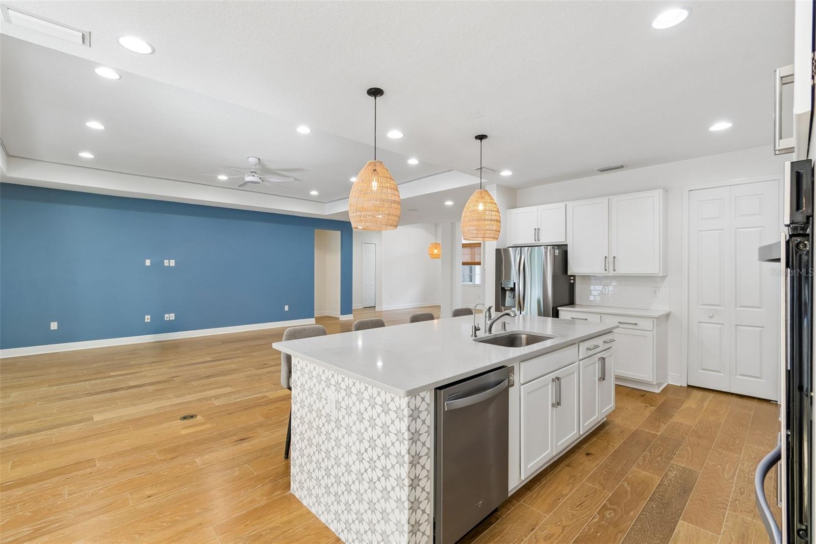 LAKESHORE RANCH PH I - Residential