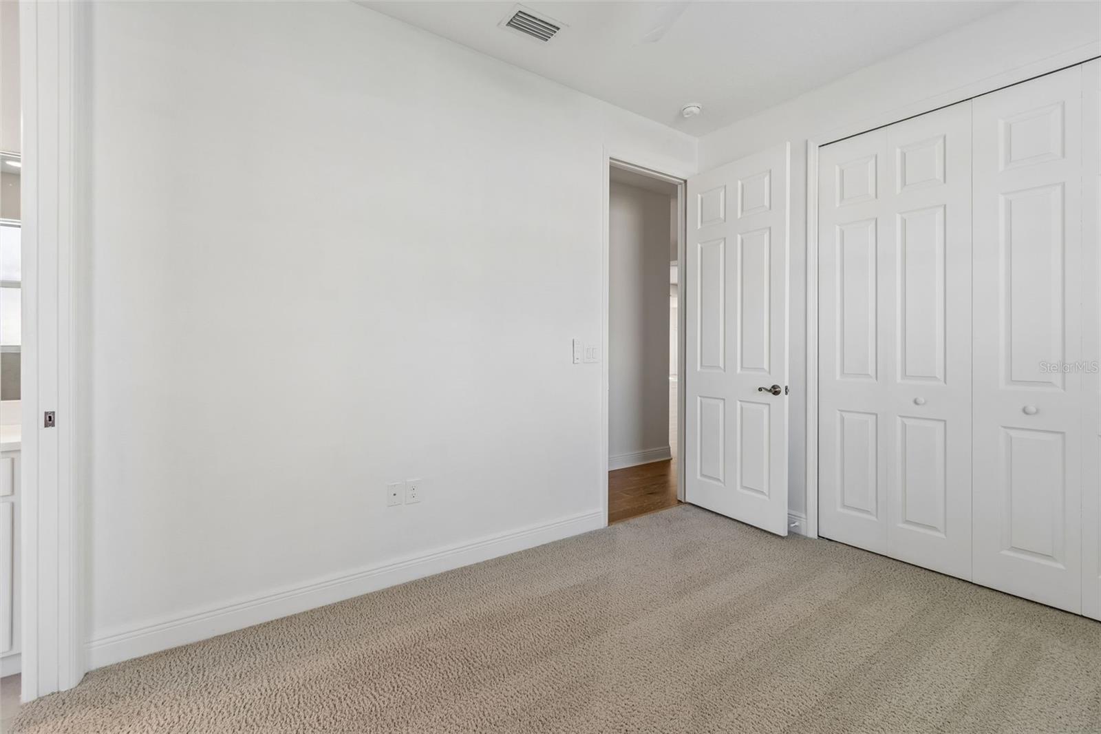 LAKESHORE RANCH PH I - Residential