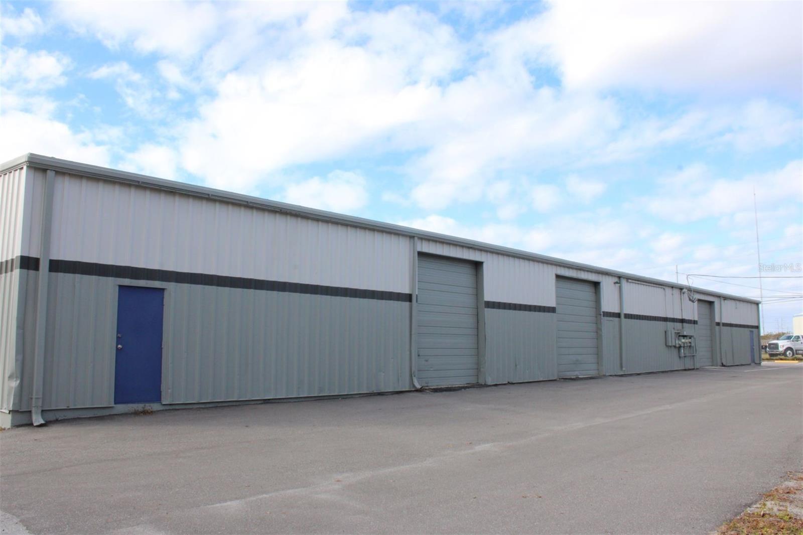 1468 L AND R INDUSTRIAL BOULEVARD B