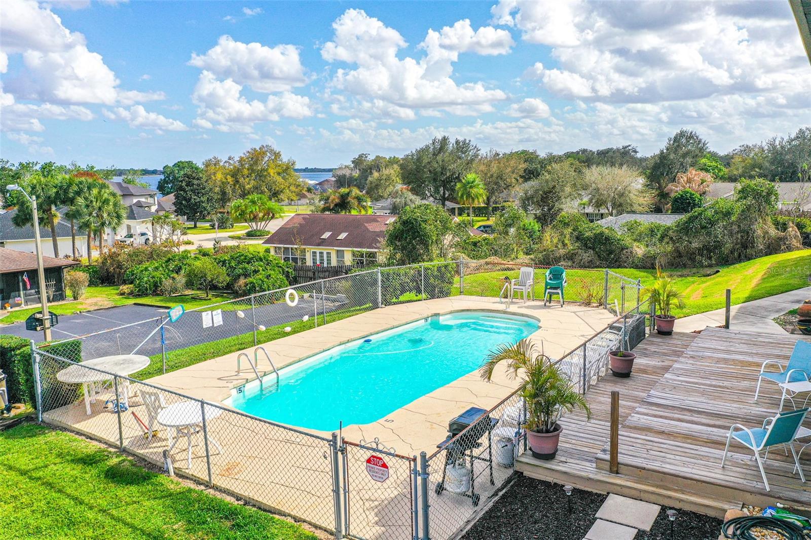 PINES/LK HUNTLEY - Residential