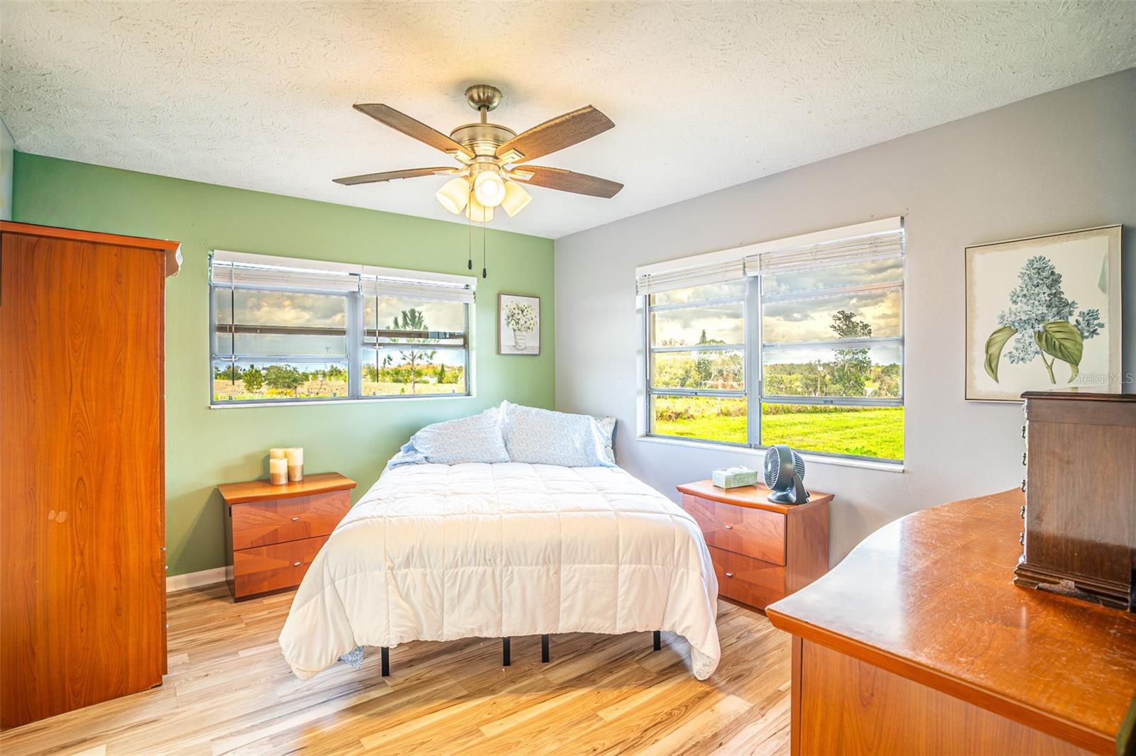 PINES/LK HUNTLEY - Residential