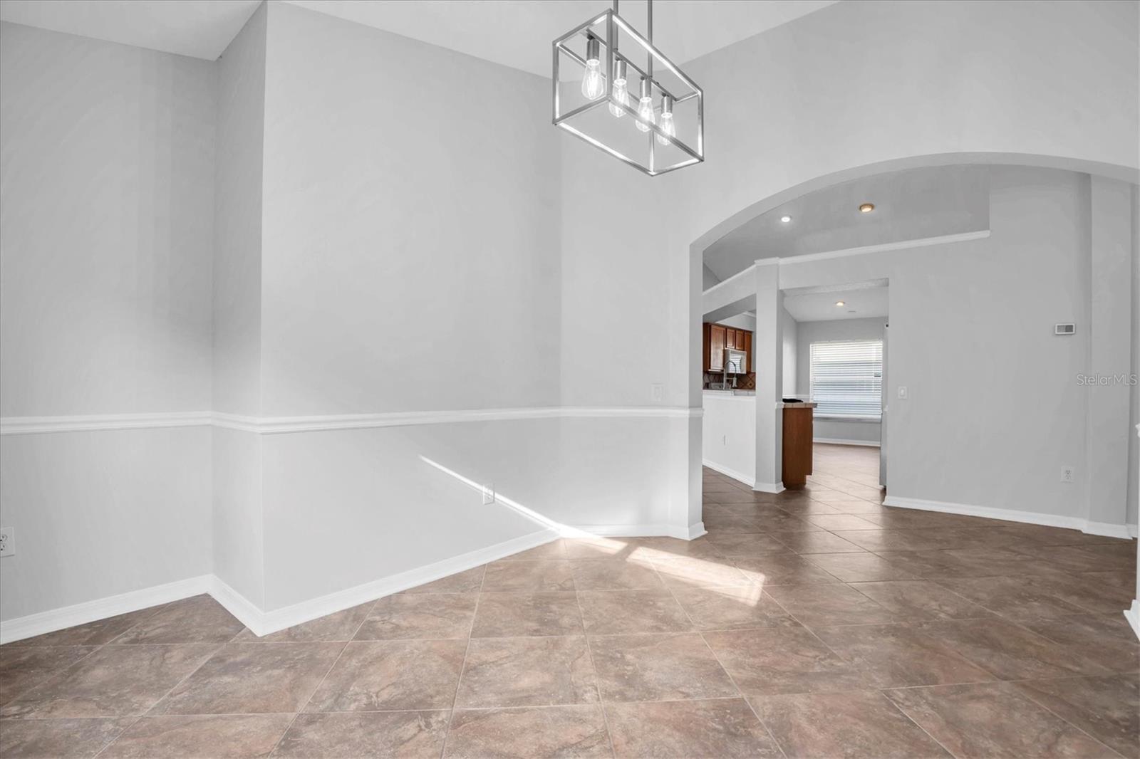 LAKESIDE TR B - Residential Lease