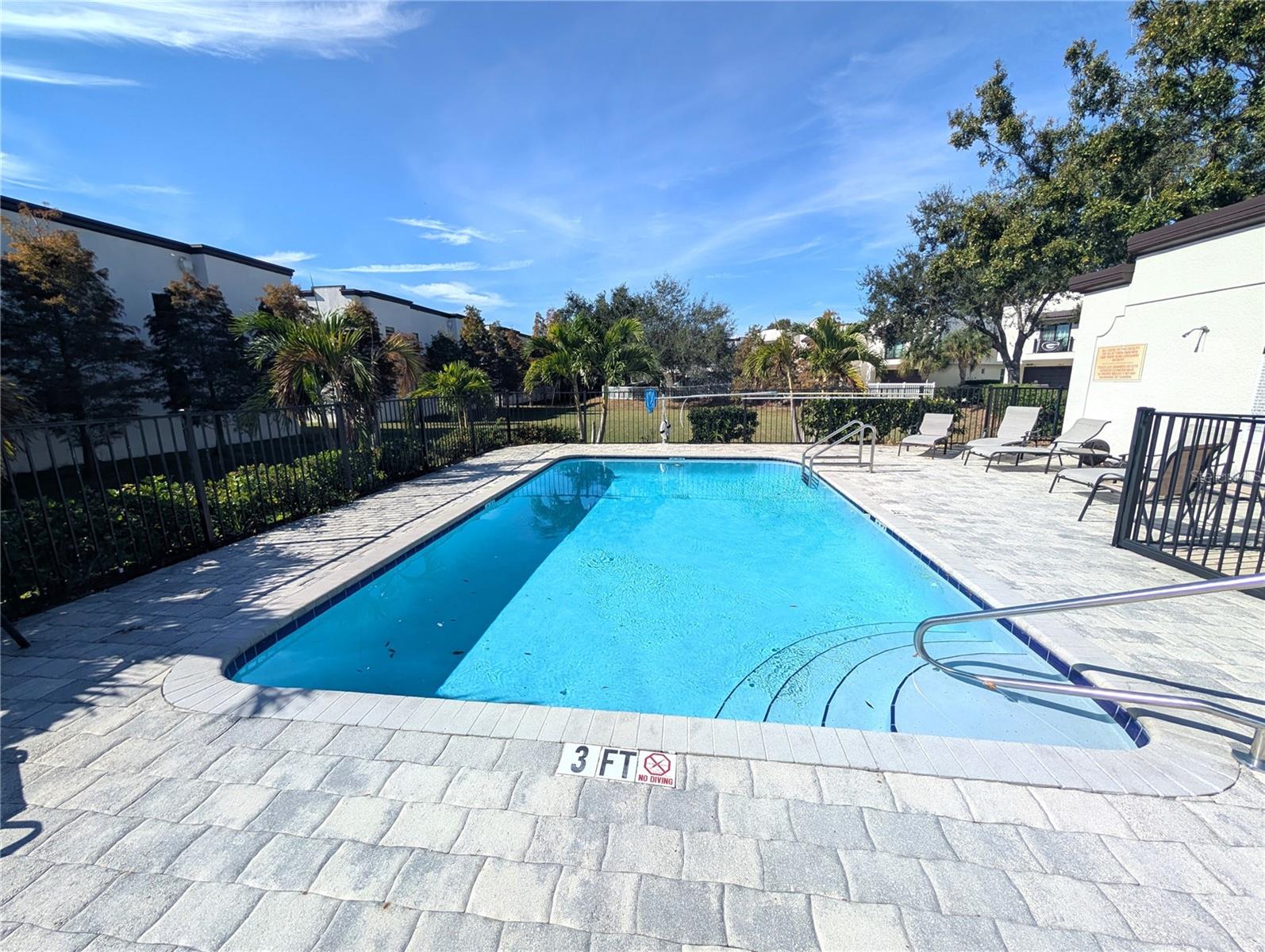 EVERETTE AVE TWNHMS - Residential Lease