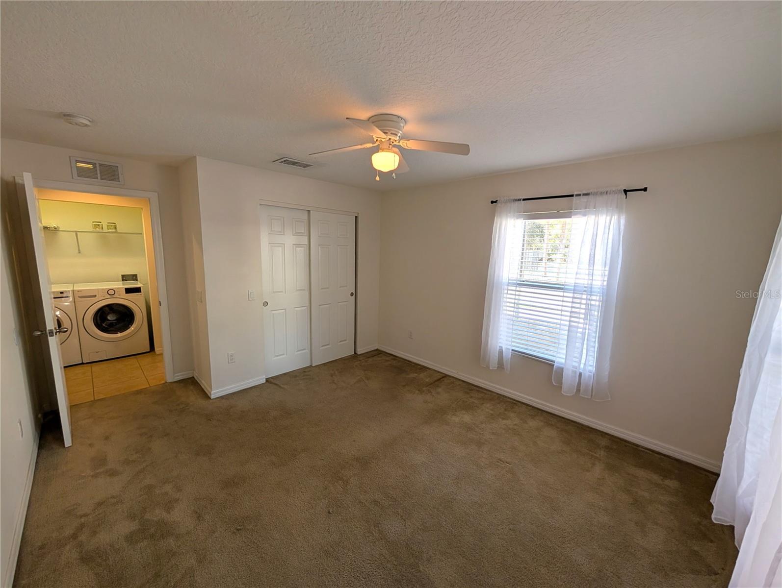 EVERETTE AVE TWNHMS - Residential Lease