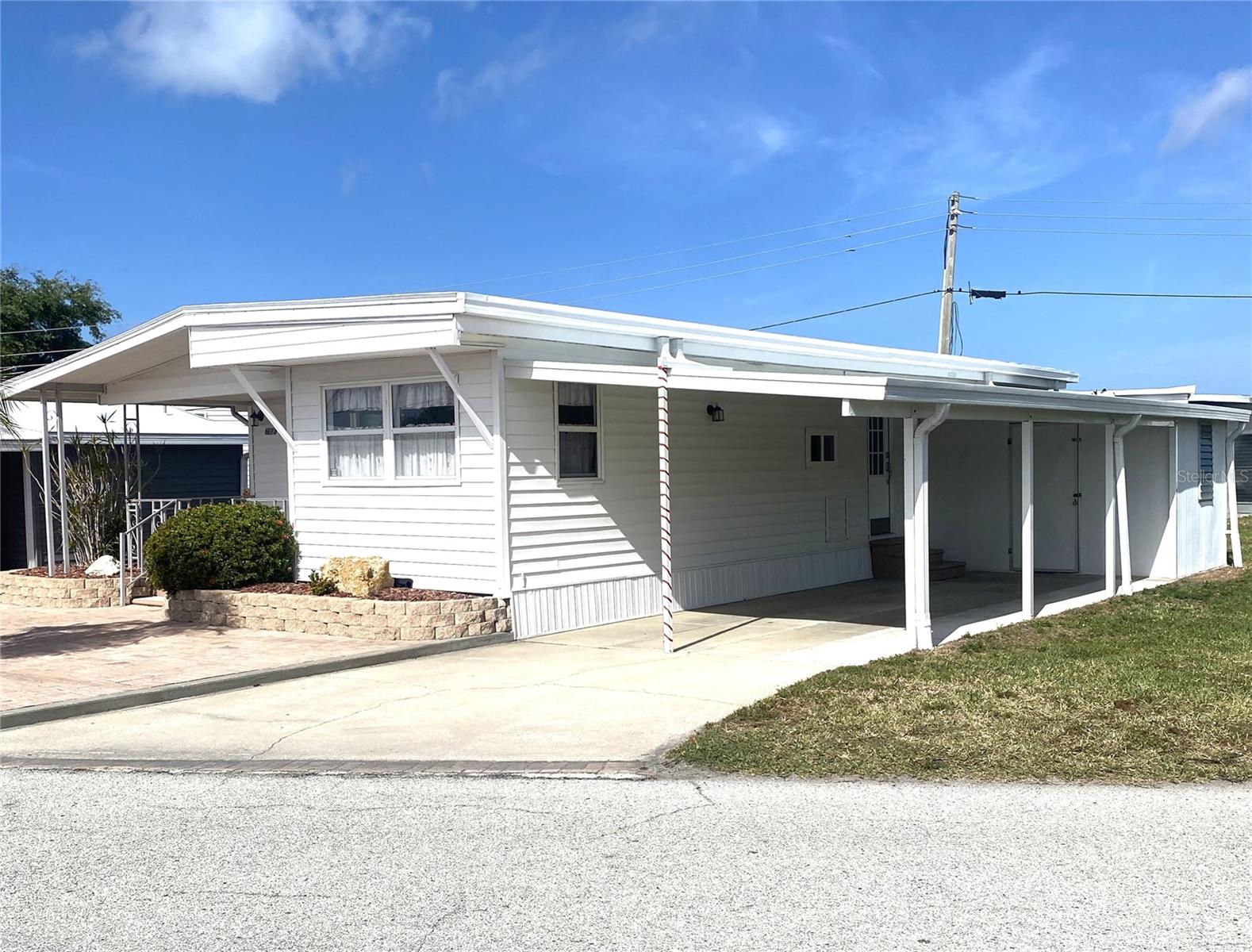 TRAILER ESTATES - Residential