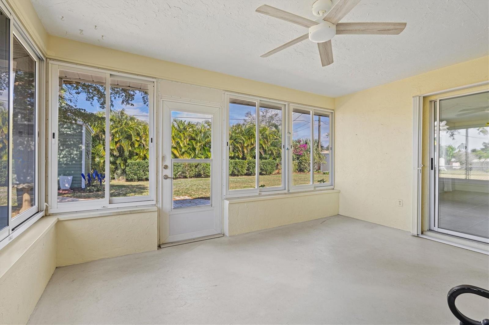 EAST GATE - Residential