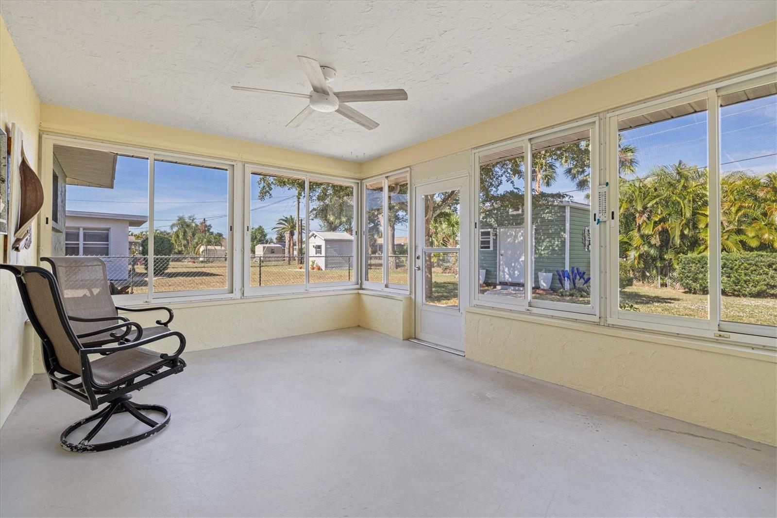 EAST GATE - Residential