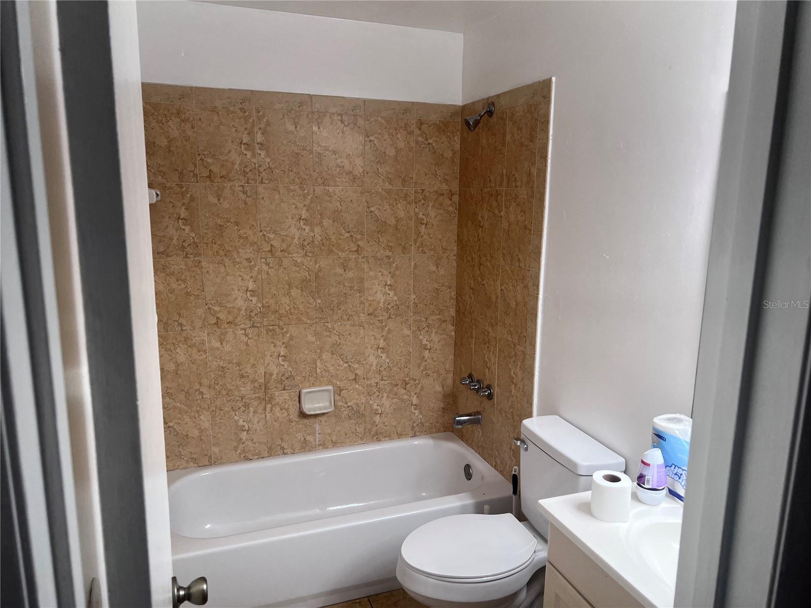 PINE RIDGE (450) - Residential Income