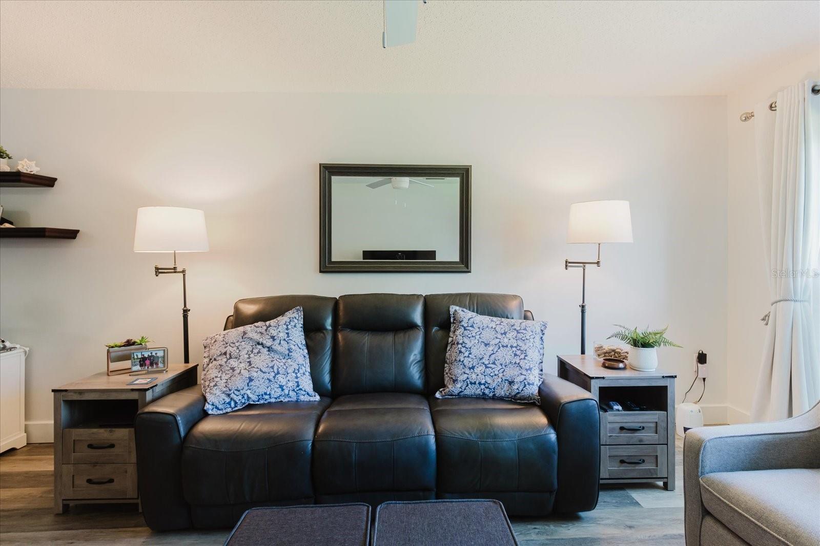 2700 BAYSHORE BOULEVARD 5102