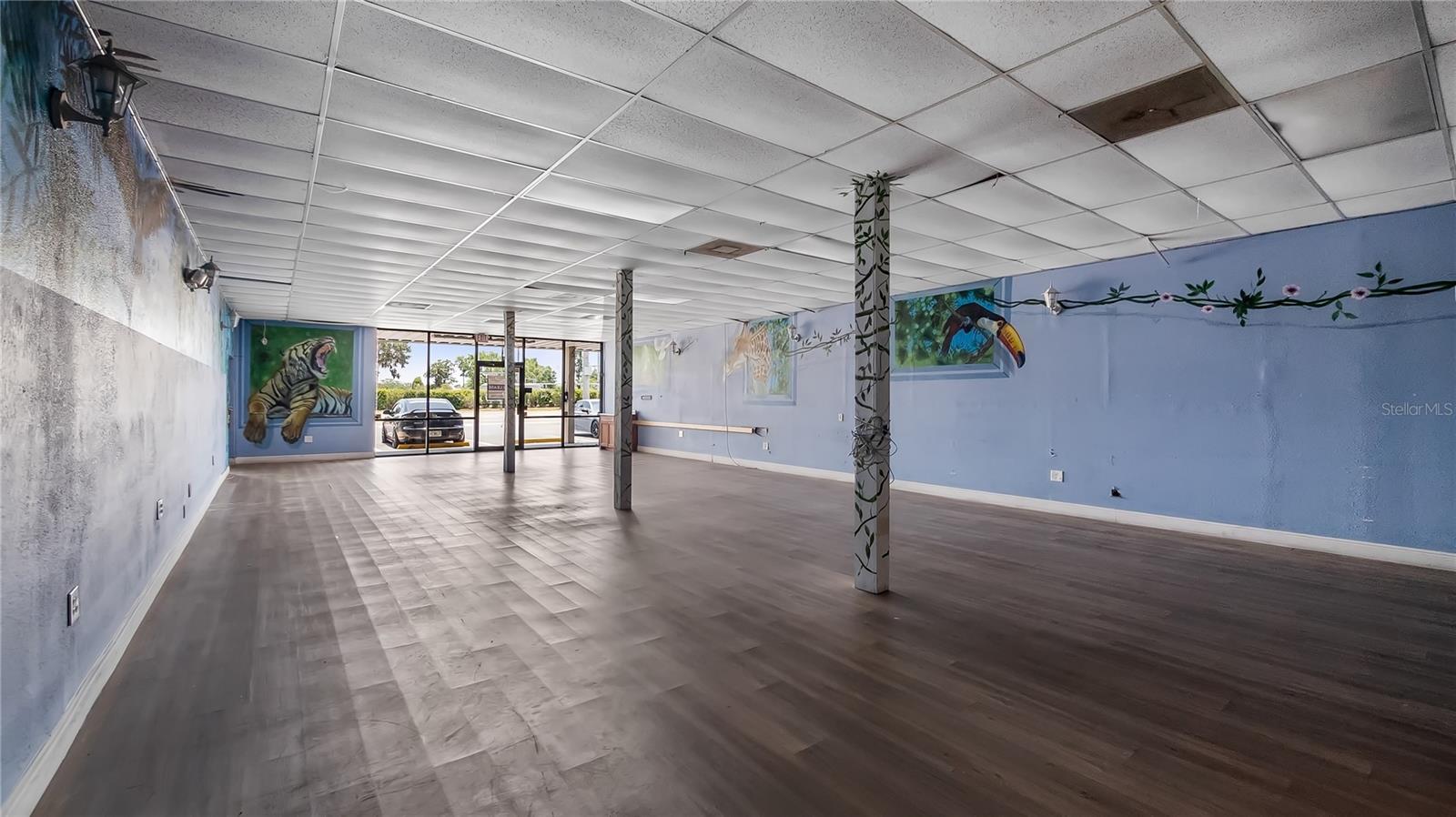 TAVARES LAKEWOOD PARK - Commercial Lease