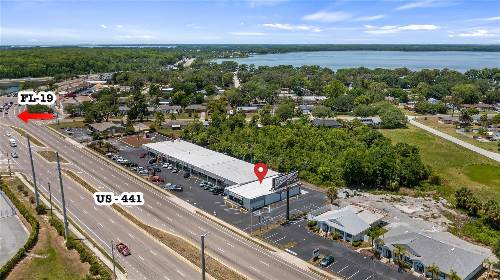 TAVARES LAKEWOOD PARK - Commercial Lease