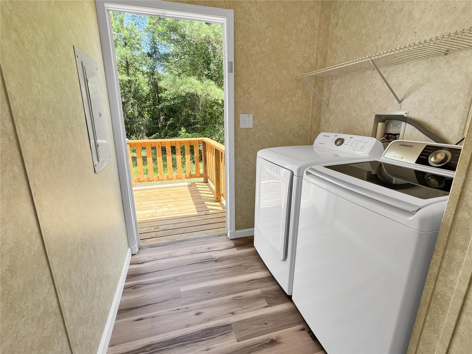 HIDDEN LAKE SUB - Residential