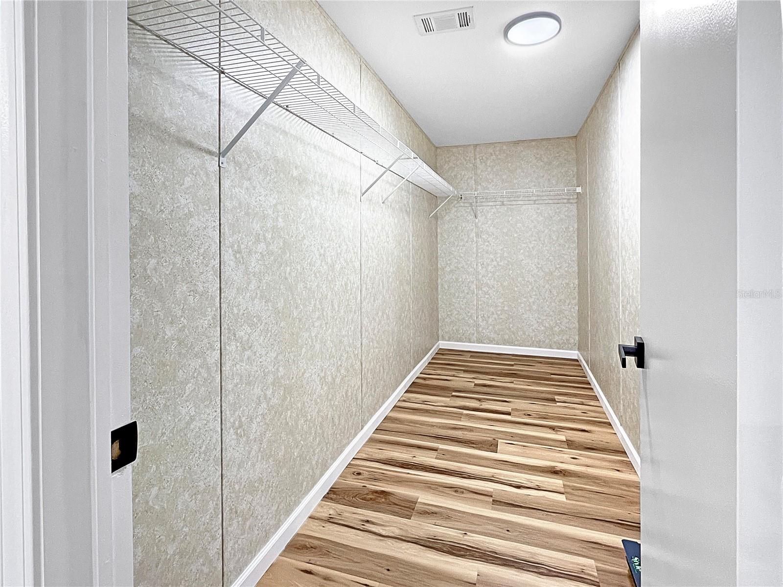 HIDDEN LAKE SUB - Residential