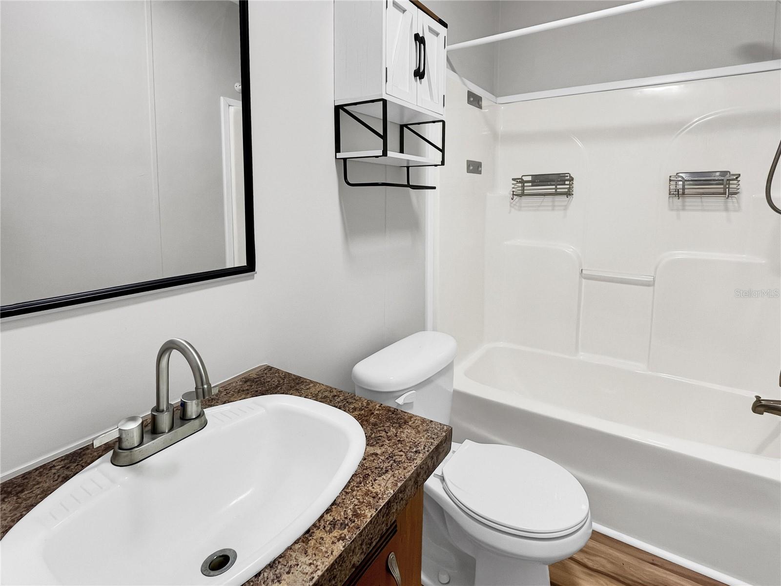 HIDDEN LAKE SUB - Residential