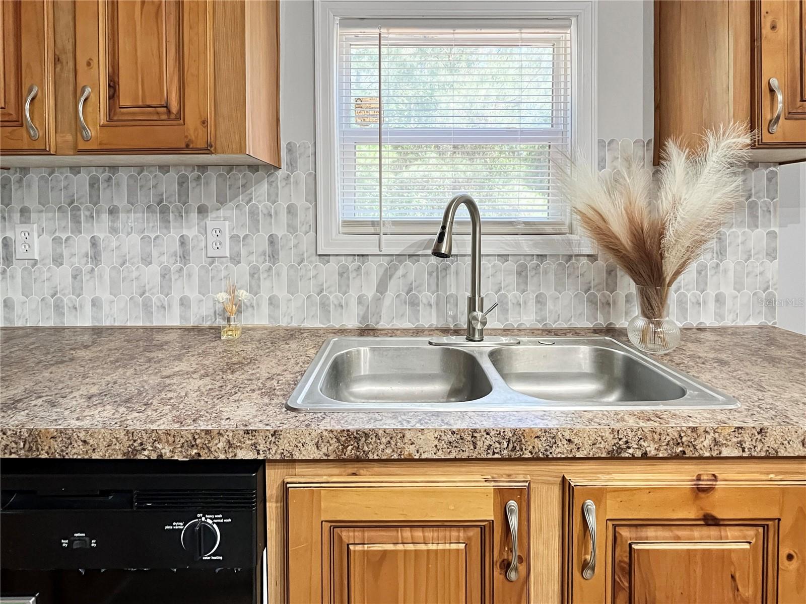 HIDDEN LAKE SUB - Residential