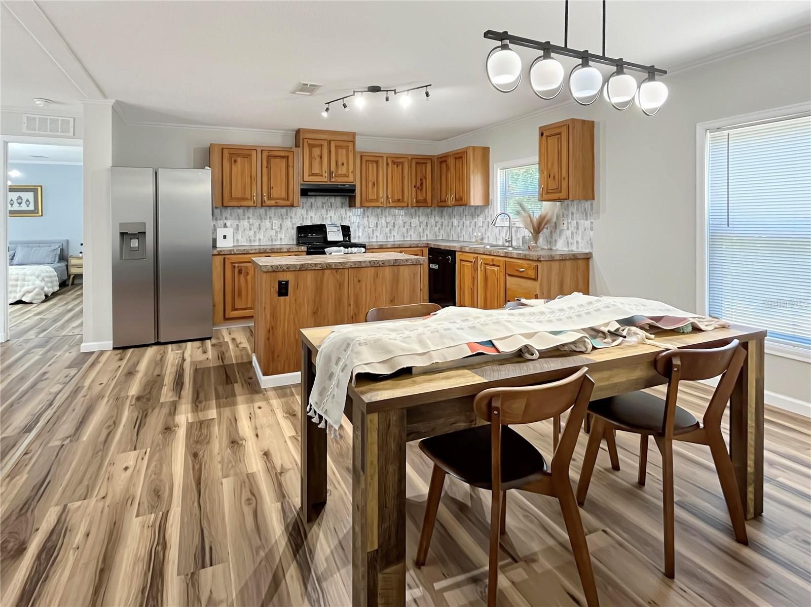 HIDDEN LAKE SUB - Residential