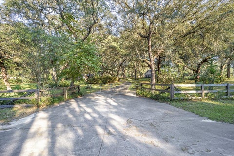 Tiny photo for 13315 NE 47th Avenue, Anthony, FL 32617 (MLS # OM725726)