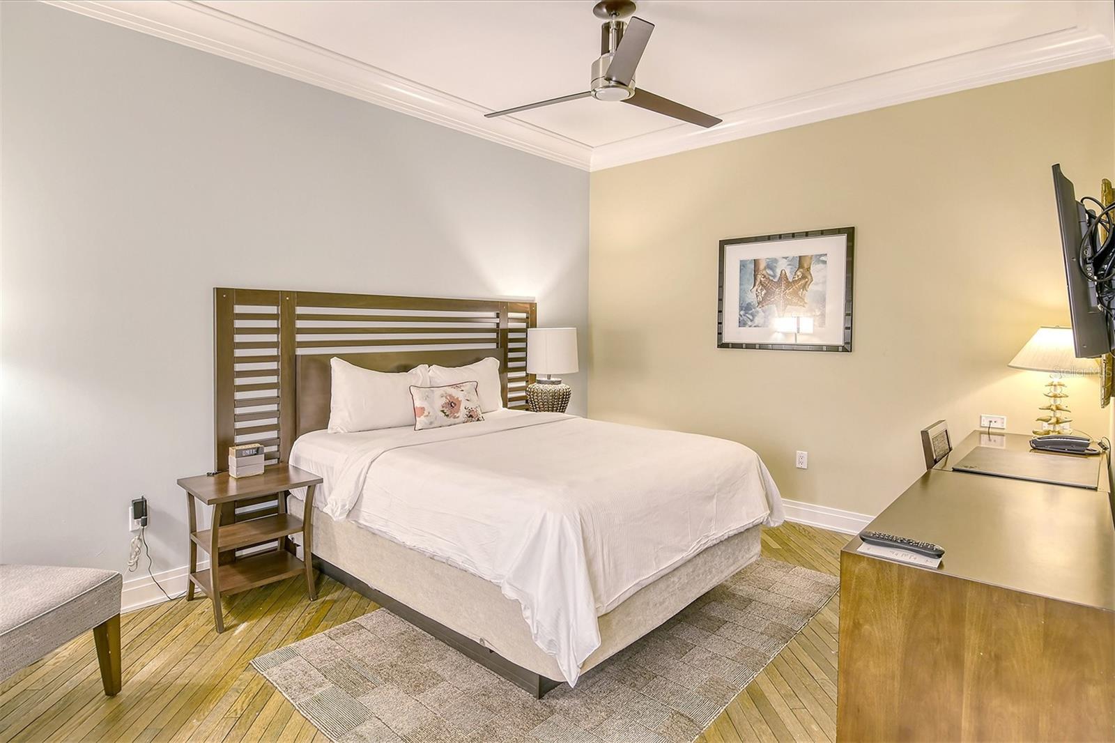 SIESTA KEY BEACH RESIDENCES - Residential