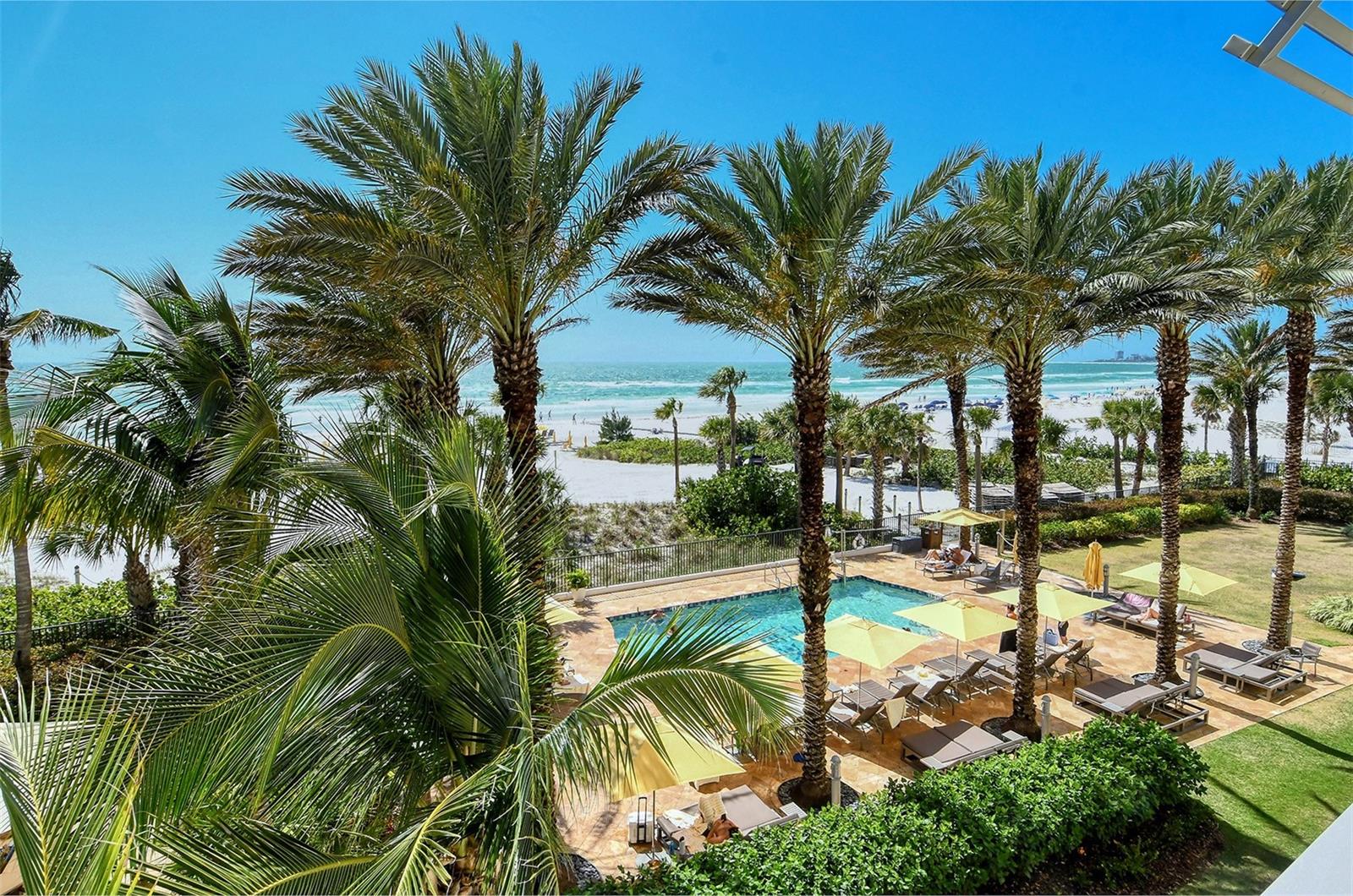 SIESTA KEY BEACH RESIDENCES - Residential